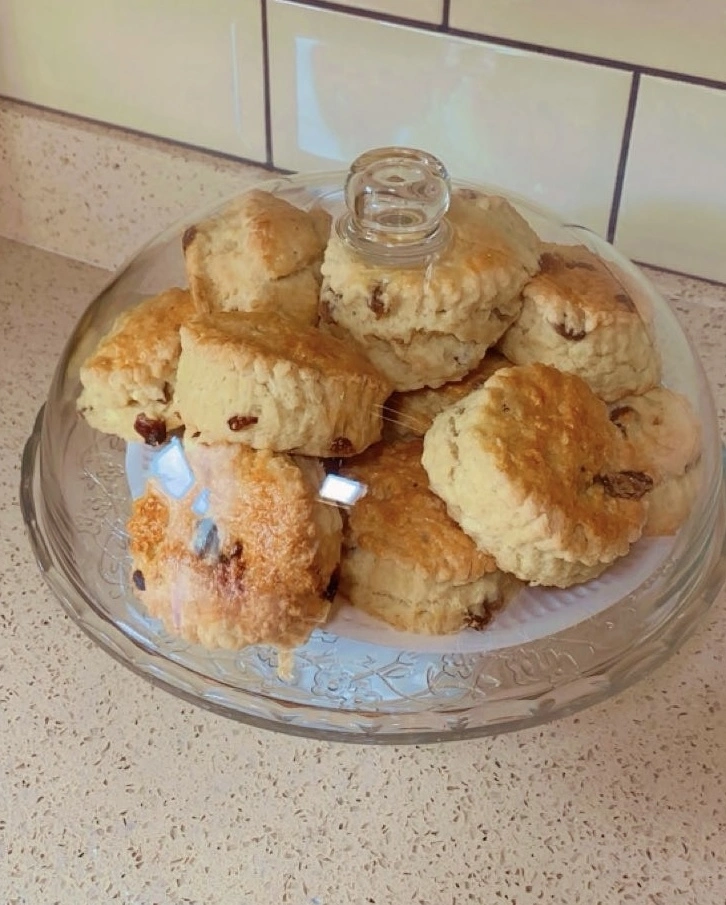 Fruit scones